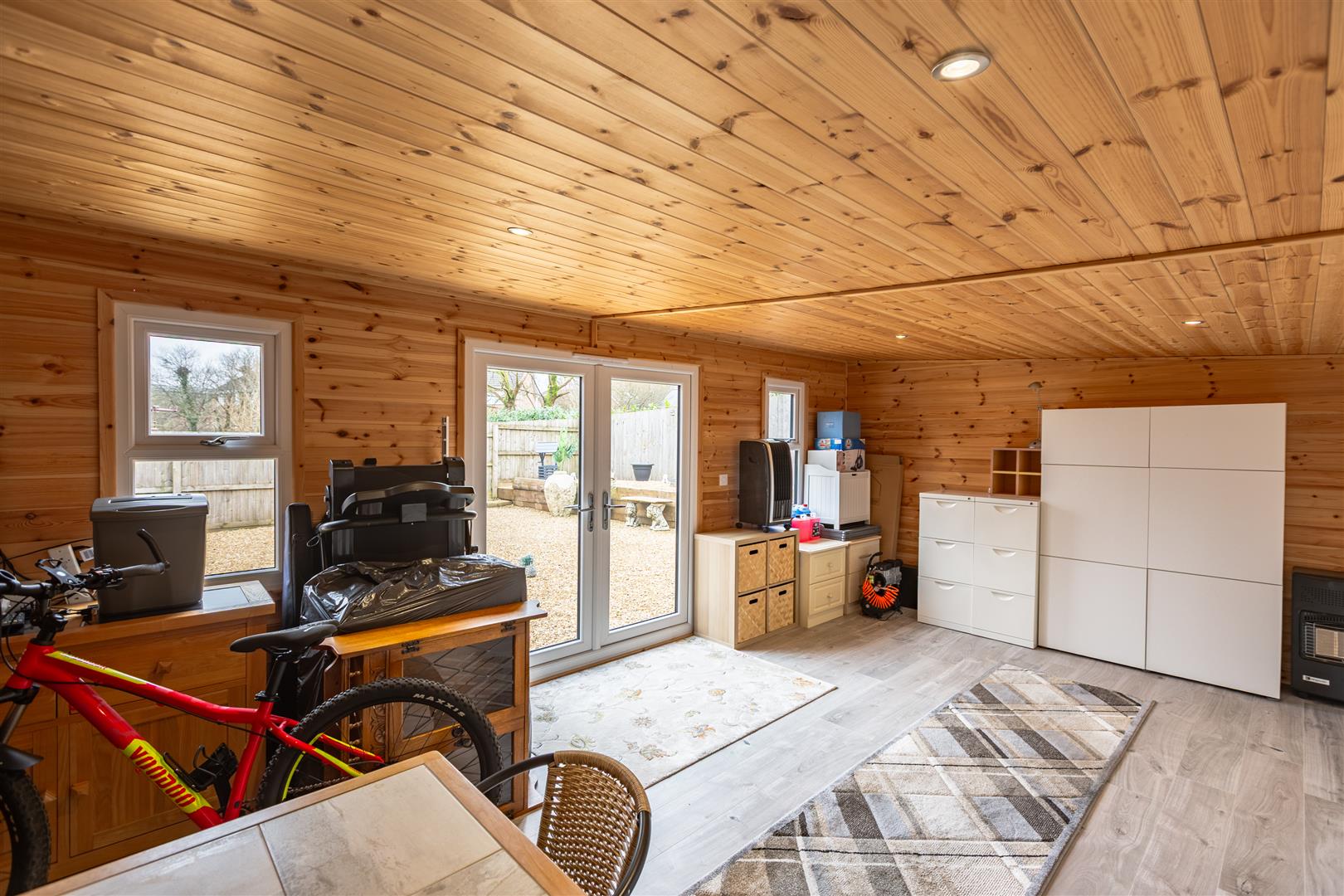 Clos Clemment, Five Roads, Llanelli, SA15 5YQ